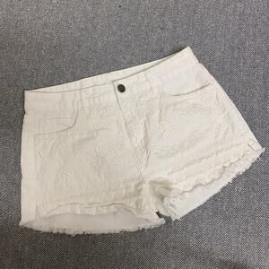 LORD & TAYLOR DESIGN LAB - Embroidered Jean Shorts